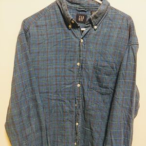 Gap large men's button long sleeve collar shirt